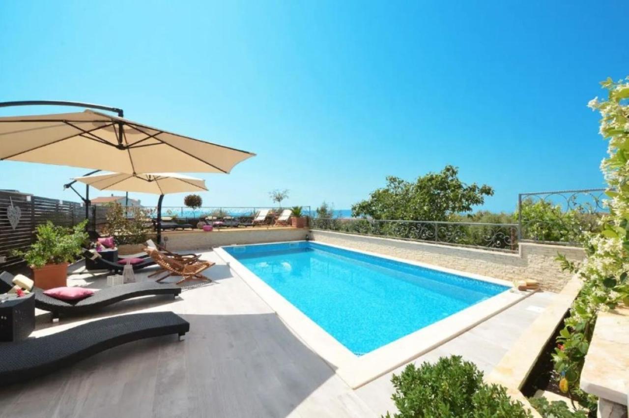 Apartments Villa Golden View Трогир Екстериор снимка