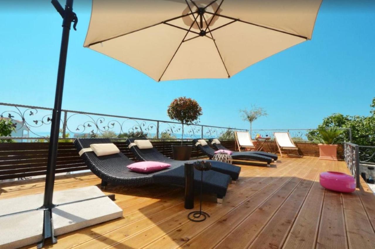 Apartments Villa Golden View Трогир Екстериор снимка