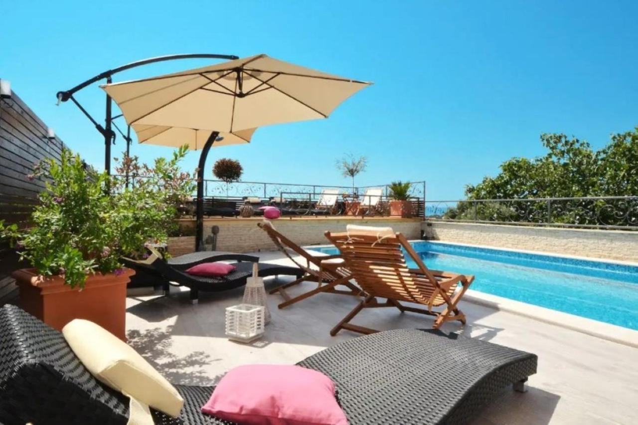 Apartments Villa Golden View Трогир Екстериор снимка