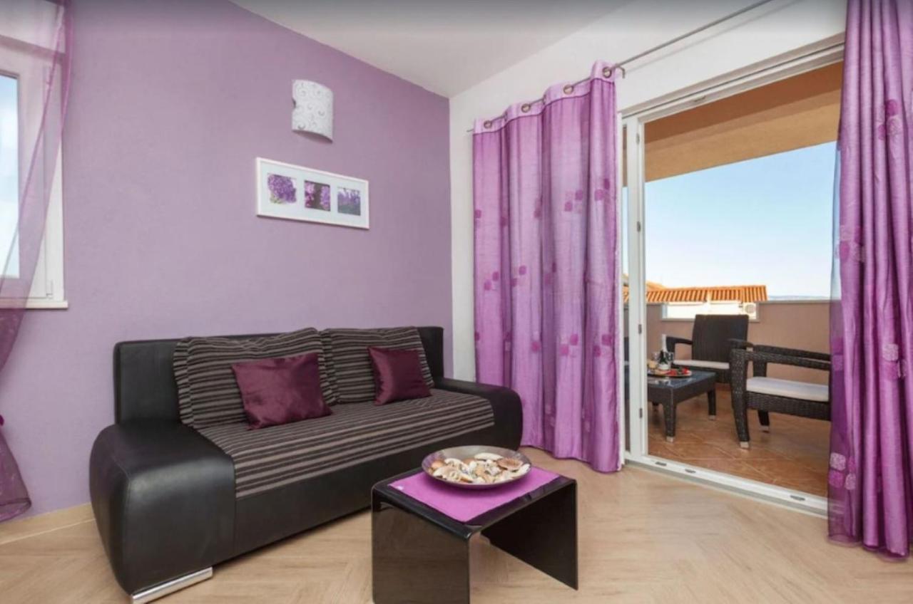 Apartments Villa Golden View Трогир Екстериор снимка