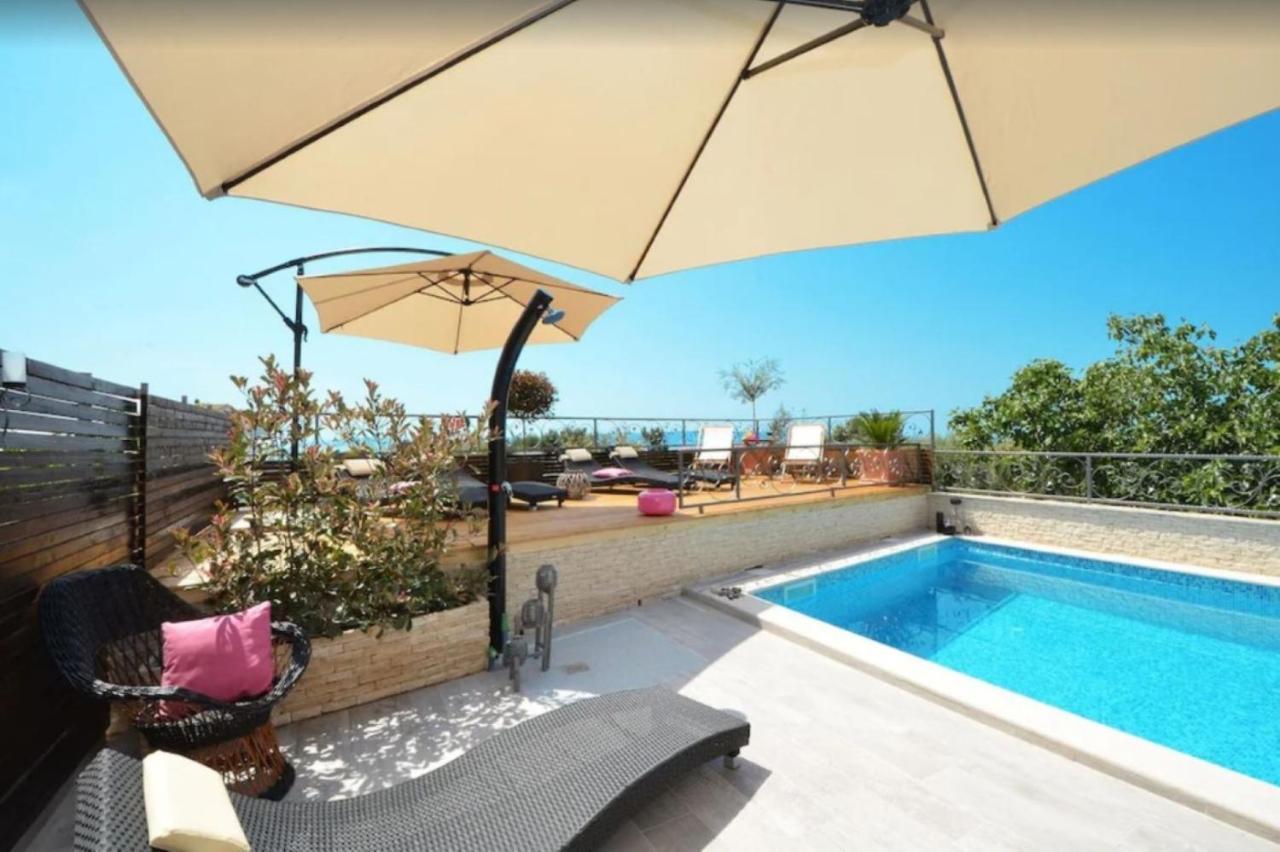 Apartments Villa Golden View Трогир Екстериор снимка